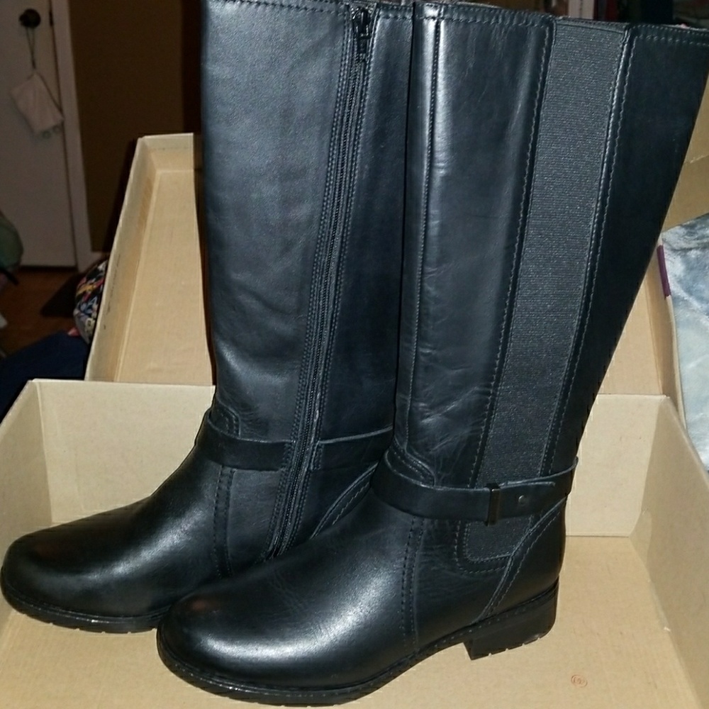 Clarks Merrian Rayna Boots